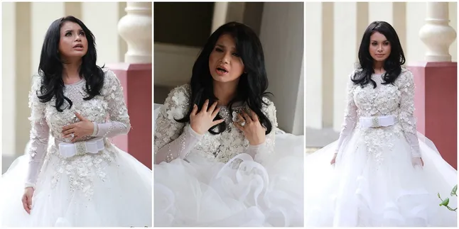 Rossa Suka Berburu Berlian Miliaran Rupiah