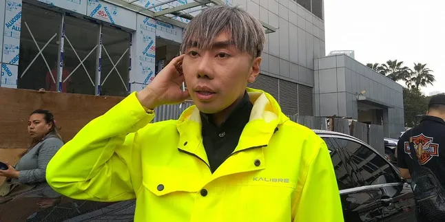 Roy Kiyoshi Akui Meramal Beberapa Kejadian Heboh Di 2019, Termasuk Kematian Sulli Roy Kiyoshi Akui Meramal Beberapa Kejadian Heboh Di 2019, Termasuk Kematian Sulli