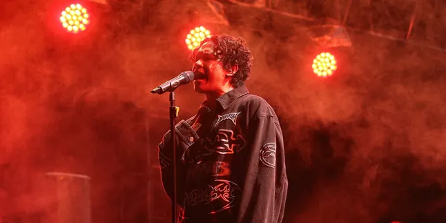 'Ruang Bermusik 2025' Officially Cancels Performances by Hindia, Lomba Sihir, and .Feast