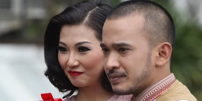 Ruben Onsu - Wenda Tan Hanya Sebar 150 Undangan