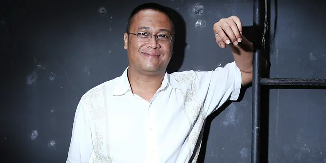 Rudi Soedjarwo Bikin 'STAY WITH ME' Untuk Warisan Anaknya Kelak