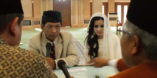 Rumah Tangga Andi Soraya - Rudy Sudah 10 Bulan Bermasalah