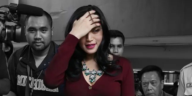 Rumah Tangga Berantakan, Jessica Iskandar Menang di Silet Awards Rumah Tangga Berantakan, Jessica Iskandar Menang di Silet Awards