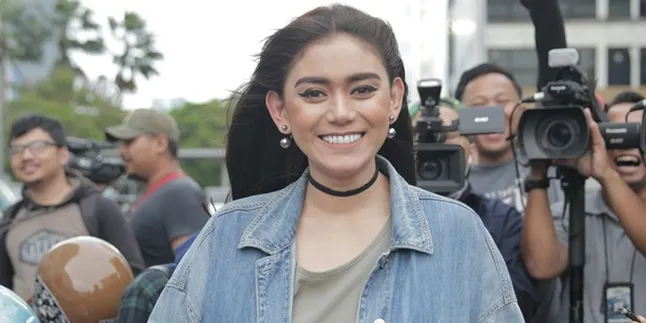Rumah Tangga Dikabarkan Retak, Ini Kata Thalita Latief