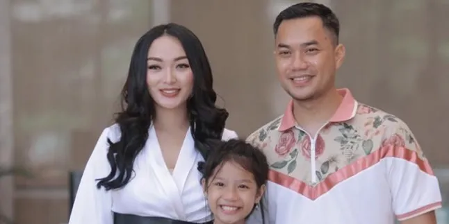 Rumah Tangga Zaskia Gotik Diisukan Alami Keretakan, Pihak Keluarga: Berita Itu Tidak Benar!