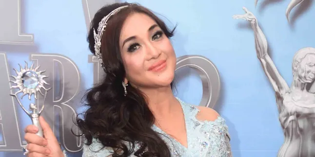 Saat Beranjak Remaja, Paramitha Rusady Tak Merasa Dirinya Cantik