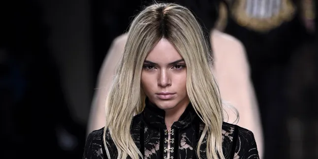 Saat Galau, Kendall Jenner Pasti Menemui Orang Ini