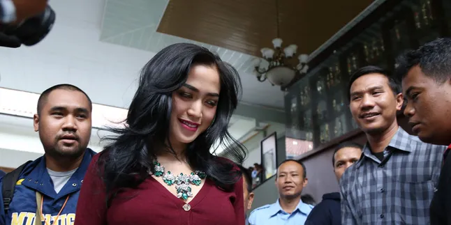 Saat Hamil, Berat Badan Jessica Iskandar Sempat Naik 35 Kg!