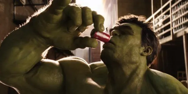 Saat Hulk dan Ant Man Rebutan Minuman Soda, Bikin Hancur!
