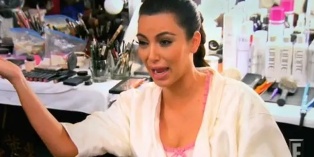 Saat Kim Kardashian Menangis, Jadi Jelek Deh