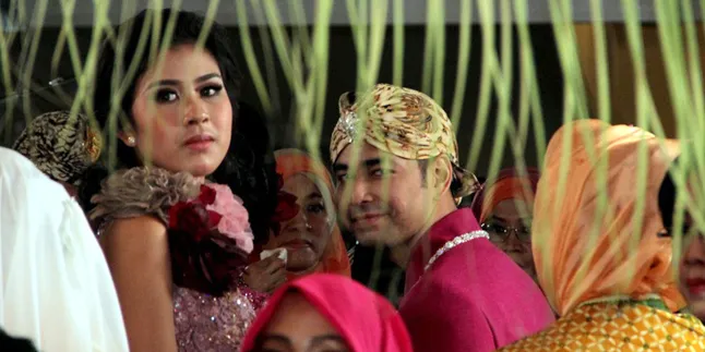 Saat Raffi Ahmad Baca Ijab Kabul, Nagita Slavina Nangis di Kamar