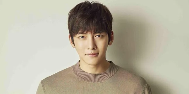 Saat Wamil, Ji Chang Wook Pernah Nggak Mandi 5 Hari & Berat Badan Naik 12 Kg