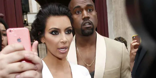 Sah! Kim Kardashian dan Kanye West Resmi Menikah
