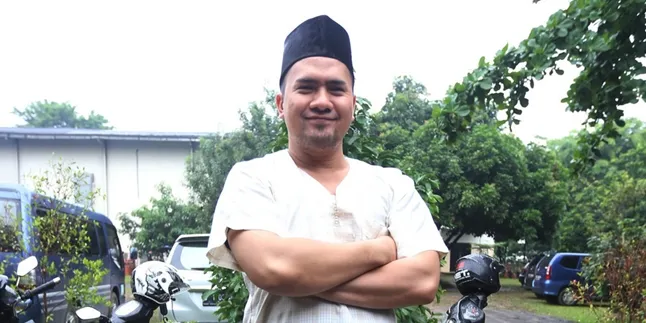 Sakit Asam Lambung, Saipul Jamiell Dapatkan Bubur Langganan Sakit Asam Lambung, Saipul Jamiell Dapatkan Bubur Langganan