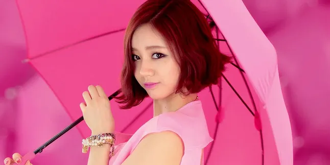Sakit, Hyeri Girls Day Pingsan di Atas Panggung Sakit, Hyeri Girls Day Pingsan di Atas Panggung