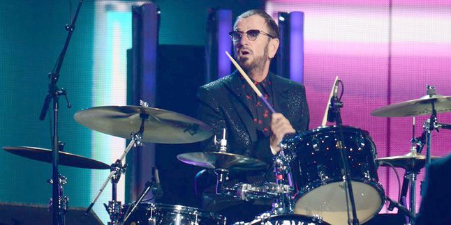 Sakit, Ringo Starr Menyesal Harus Tunda Beberapa Pertunjukan