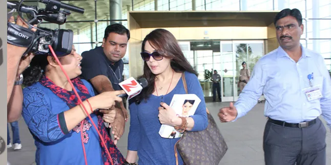 Saksi Kunci: Aku Melihat Memar di Siku Preity Zinta Saksi Kunci: Aku Melihat Memar di Siku Preity Zinta