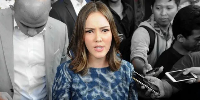 Saksi Pernah Lihat Suami Cathy Sharon Dengan Wanita Lain