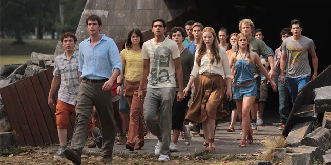 Saksikan Cinta Laura Dalam 'THE PHILOSOPHERS' Bulan Juni Ini