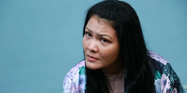 Salah Satu Anjingnya Mati, Melanie Subono Jadi Trauma?
