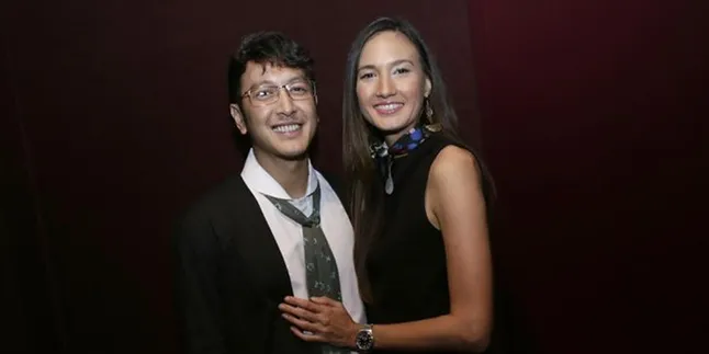 Salah Satu Mimpi Nadine Chandrawinata Diwujudkan Oleh Dimas Anggara Salah Satu Mimpi Nadine Chandrawinata Diwujudkan Oleh Dimas Anggara