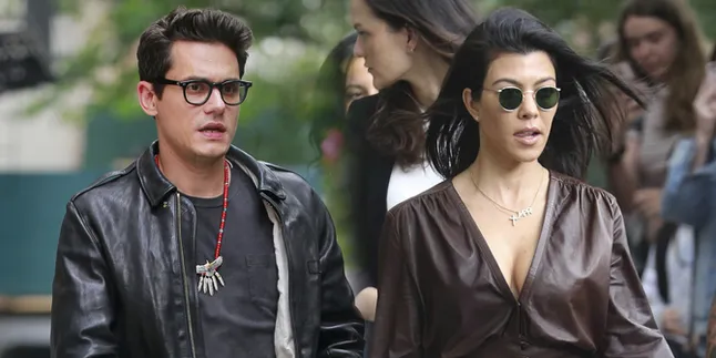 Saling Goda, John Mayer Diam-Diam Naksir Kourtney Kardashian?