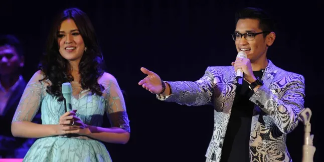 Saling Support, Afgan dan Raisa Hanya Sebatas Teman Dekat