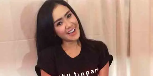 Saling Unfollow Instagram, Cita Citata Putus Dari Pacarnya?