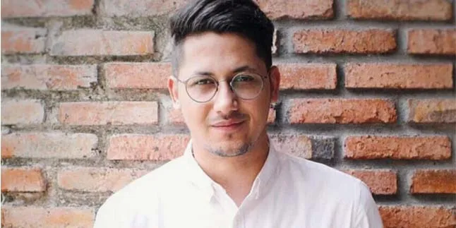 Saling Unggah Foto, Keenan Pearce Resmi Punya Kekasih Baru?