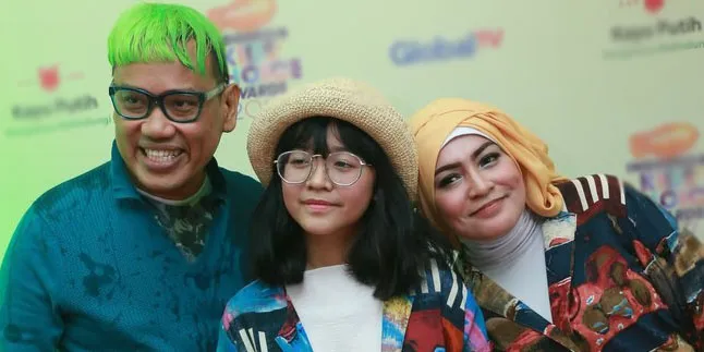 Salut! Uya Kuya dan Astrid Beri Pengertian Soal Narkoba Pada Anak Salut! Uya Kuya dan Astrid Beri Pengertian Soal Narkoba Pada Anak