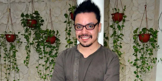 Sam Broedi Cinta Makanan Indonesia