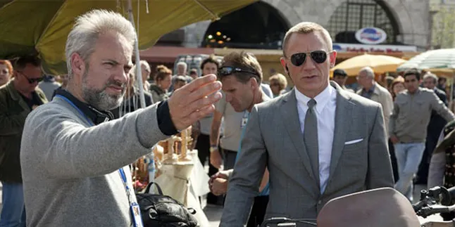 Sam Mendes Kembali Dipercaya Sutradarai Film Bond? Sam Mendes Kembali Dipercaya Sutradarai Film Bond?