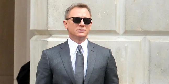 Sam Mendes Sempat Ragukan Akting Daniel Craig Sebagai James Bond