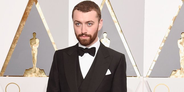 Sam Smith Sukses Raih Posisi Puncak Billboard 200 Untuk Pertama Kali