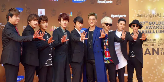 Sambut Super Junior dkk Jelang Music Bank, Jakarta Hujan