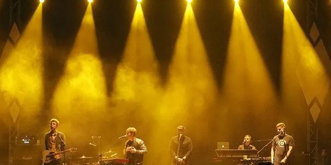 Sampai DM-an, Ahmad Abdul Ceritakan Kedekatannya dengan Kodaline