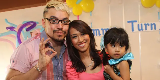 Samuel, Samantha and Me: Dari Masa Lalu Kelam Sam Brodie