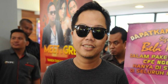 Sandhy Sondoro Ingin Bagikan Energi Positif di Album Terbarunya