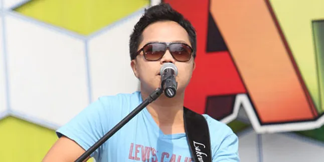 Sandhy Sondoro Saingi Color Me Badd di Java Soulnation