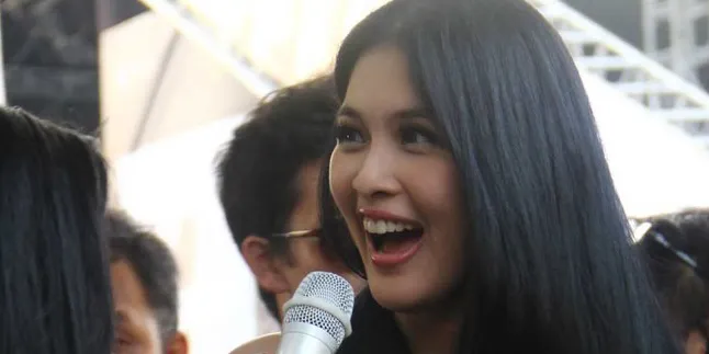 Sandra Dewi Ingin Kekasih Yang Paham Karirnya Sandra Dewi Ingin Kekasih Yang Paham Karirnya