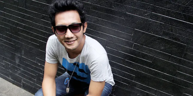 Sandy Canester Selesaikan Album Demi Fans