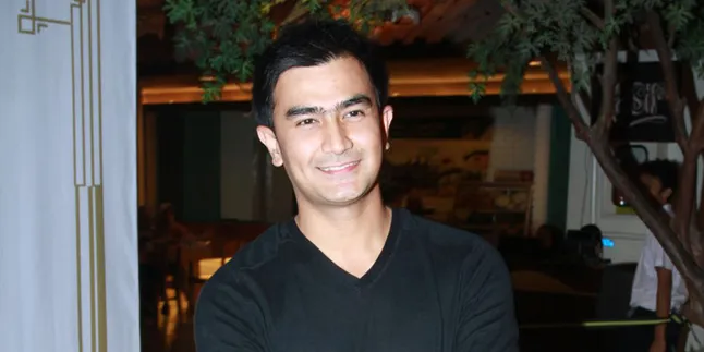 Sandy Syarif Jajal Investasi Saham