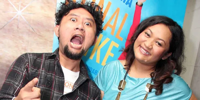 'Sarapan Seru' Bareng Ronal-Tike Cuma di Jak FM 'Sarapan Seru' Bareng Ronal-Tike Cuma di Jak FM