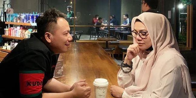 Sarita Abdul Mukti Dekat dengan Vicky Prasetyo, Anak: Jangan!