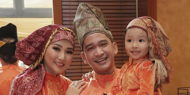 Sarwendah Akan Melahirkan di Singapura, Ruben Onsu Sekalian Liburan Sarwendah Akan Melahirkan di Singapura, Ruben Onsu Sekalian Liburan