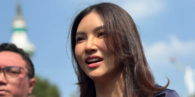 Sarwendah Attends Custody Hearing vs Ruben Onsu, Focuses on Child's Happiness