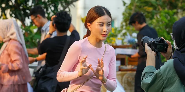 Sarwendah Tak Mau Pusingkan Nafkah dari Ruben Onsu, Semangat Persiapkan Diri Jadi Single Parent Sarwendah Tak Mau Pusingkan Nafkah dari Ruben Onsu, Semangat Persiapkan Diri Jadi Single Parent