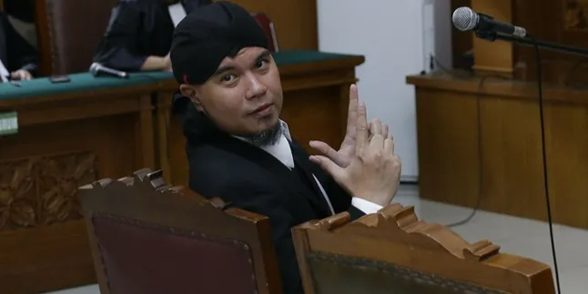 Satu Ruangan Bisa 300 Orang, Kamar Ahmad Dhani di Rutan Bau Pesing?