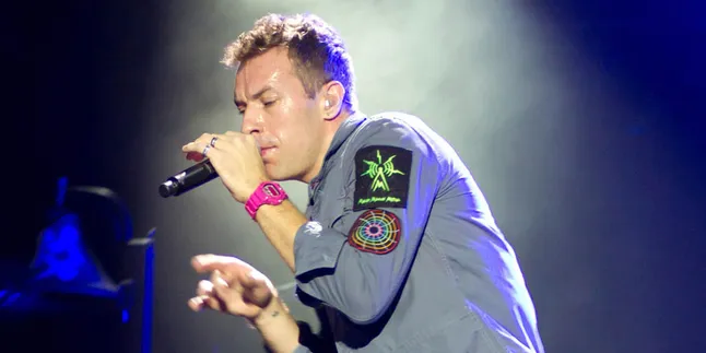 Sayang Anak, Chris Martin dan Apple Shopping Bareng di Malibu