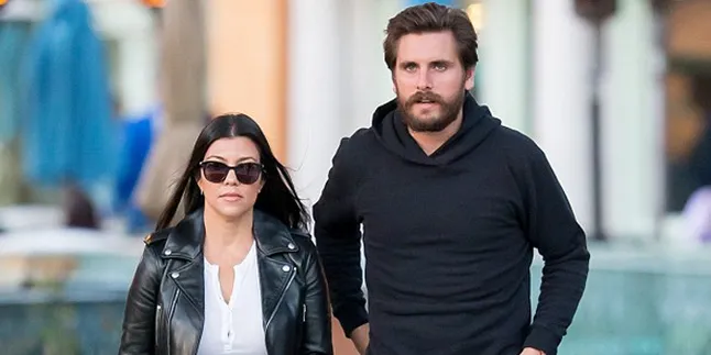 Scott Disick Sejak Awal Nggak Suka Kourtney Kardashian & Younes Bendjima Pacaran Scott Disick Sejak Awal Nggak Suka Kourtney Kardashian & Younes Bendjima Pacaran